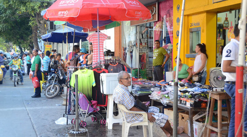El desempleo y la informalidad laboral siguen bajando en Santa Marta