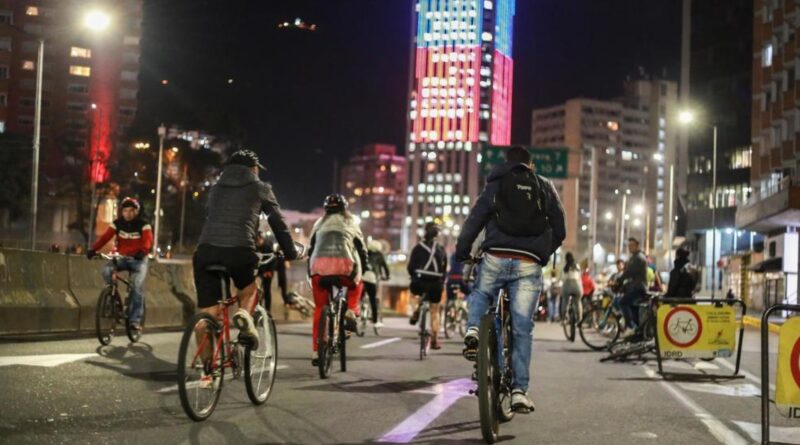Bogotá, Consulta rutas y otros eventos de la ciclovía nocturna de este 11 de agosto